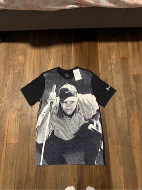 Tiger Woods Nike All-Over Print Shirt Size Medium